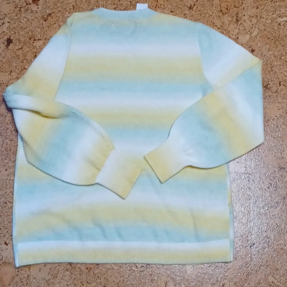 Loft Space Dyed Crew Neck Sweater in Yellow,  White, Blue/Green Size L NWT - Picture 7 of 8